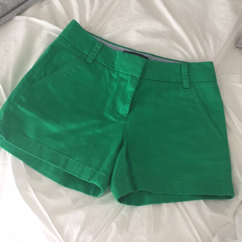 JCREW 4 INCH KELLY GREEN CHINO SHORTS 00
